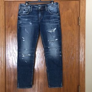 Like new no signs of wear sam boyfriend jean